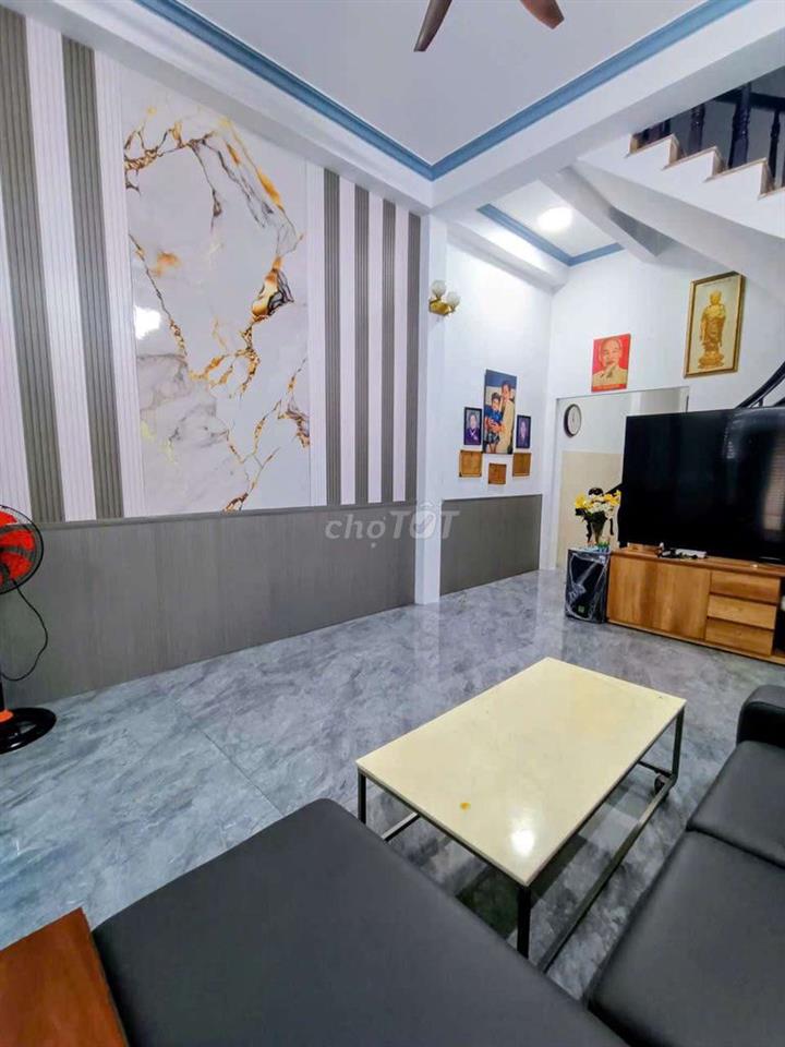 nhà mặt tiền đường số 9 phường 9 quận gò vấp