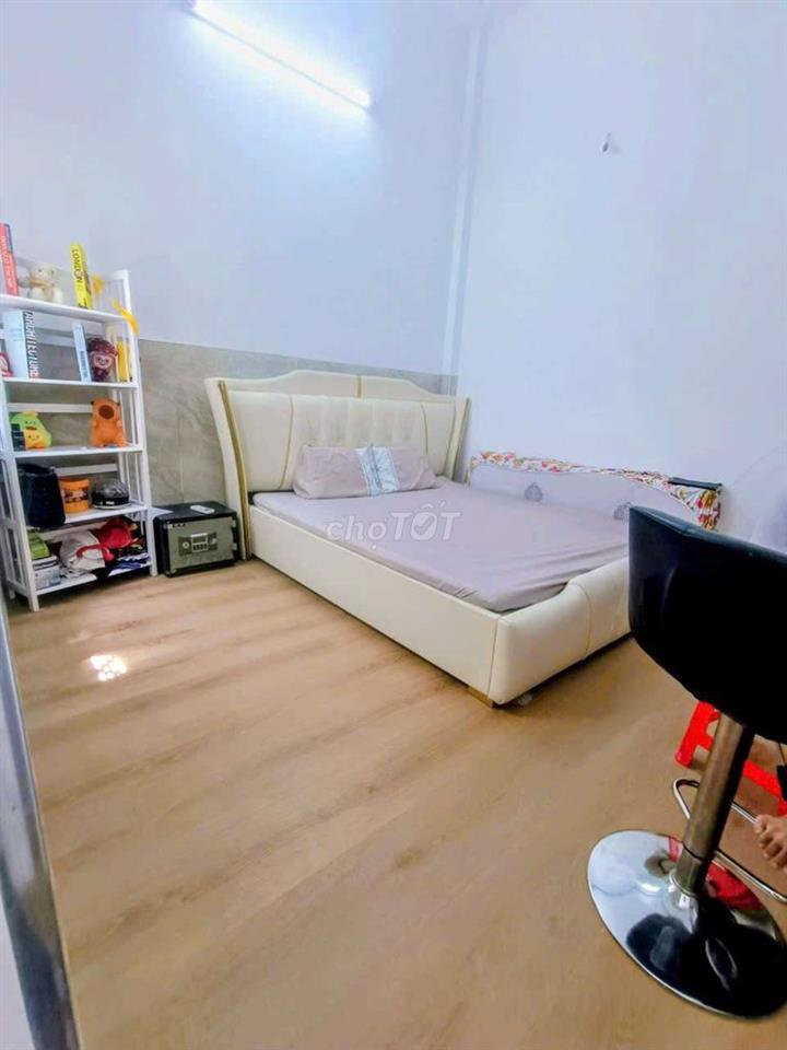 nhà mặt tiền đường số 9 phường 9 quận gò vấp