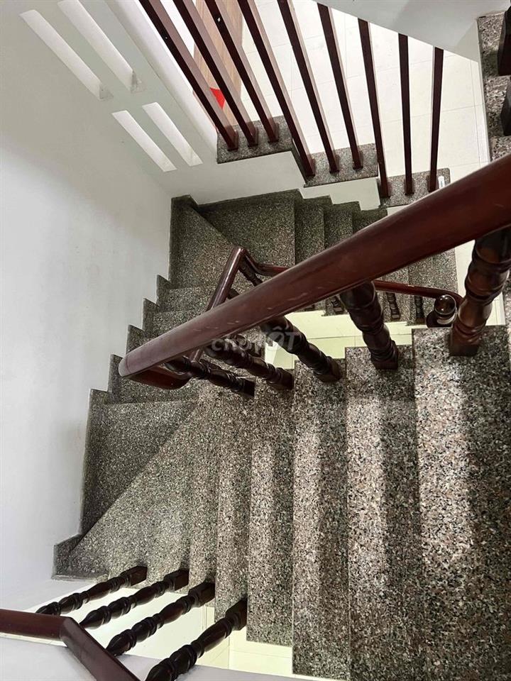 MẶT TIỀN 10M!GIÁ CHỈ HƠN 4 TỶ