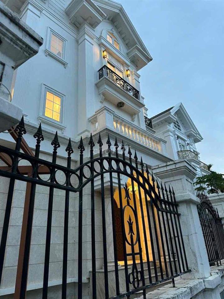 Chính chủ cần bán