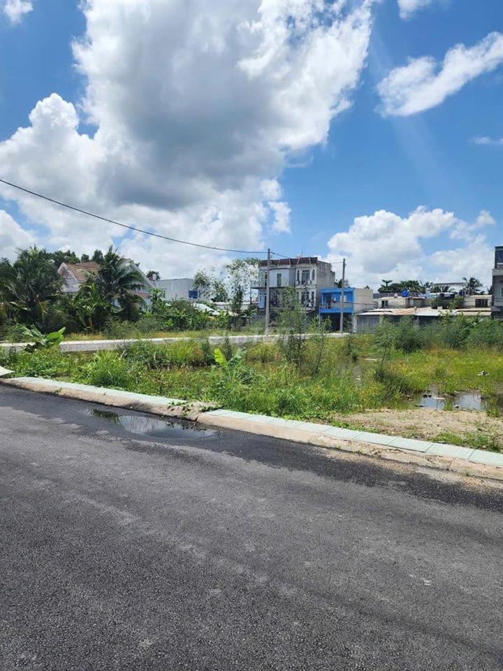 Bán đất HÀ HUY GIÁP & TX52 50M2 giá 2,75ty