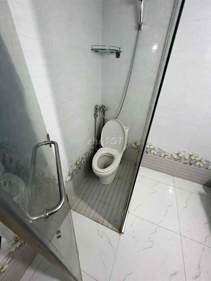 [ PHÒNG RIÊNG BIỆT] sát chợ Gò Vấp, IUH, VLH