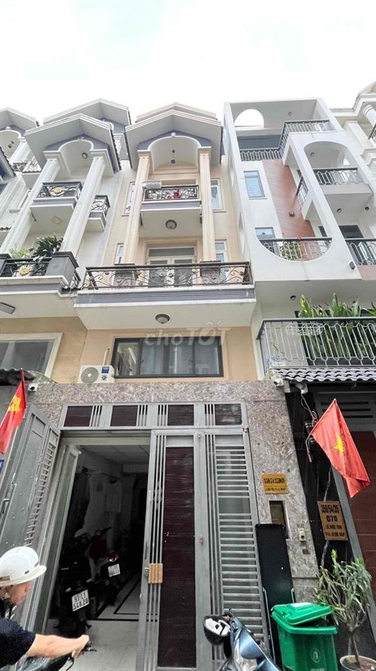 Tìm một bạn nam ở chung