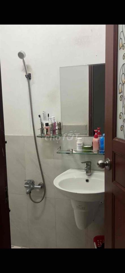 CHO THUÊ PHÒNG TRỌ BAN CÔNG GÒ VẤP - BỜ KÈ LÊ ĐỨC THỌ