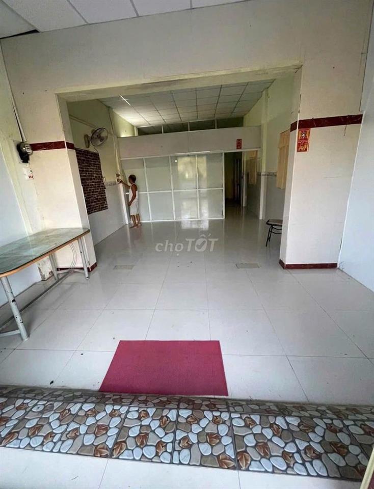 Chủ cần bán nhanh Căn nhà ngay Tân Xuân Hóc môn Sổ Riêng Sẵn 910 tr
