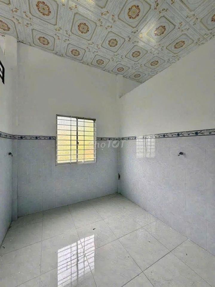 Chủ ngộp bán nhanh Căn nhà ngay Tân Phú Trung Củ Chi  690tr Sổ riêng
