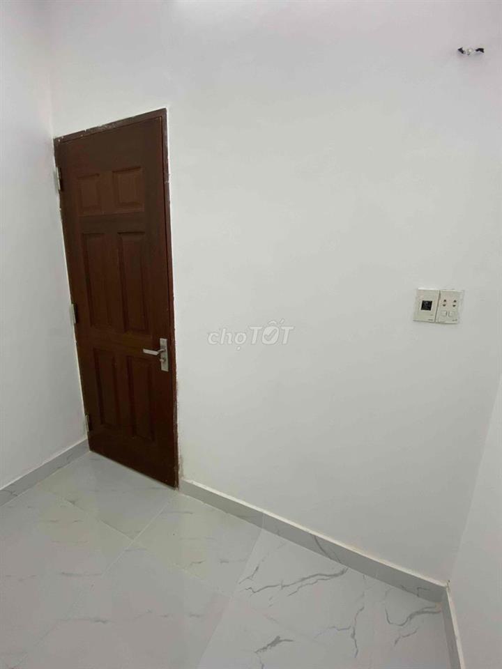 Nhà 2 tầng PHƯỚC KIỂN có sổ hồng
