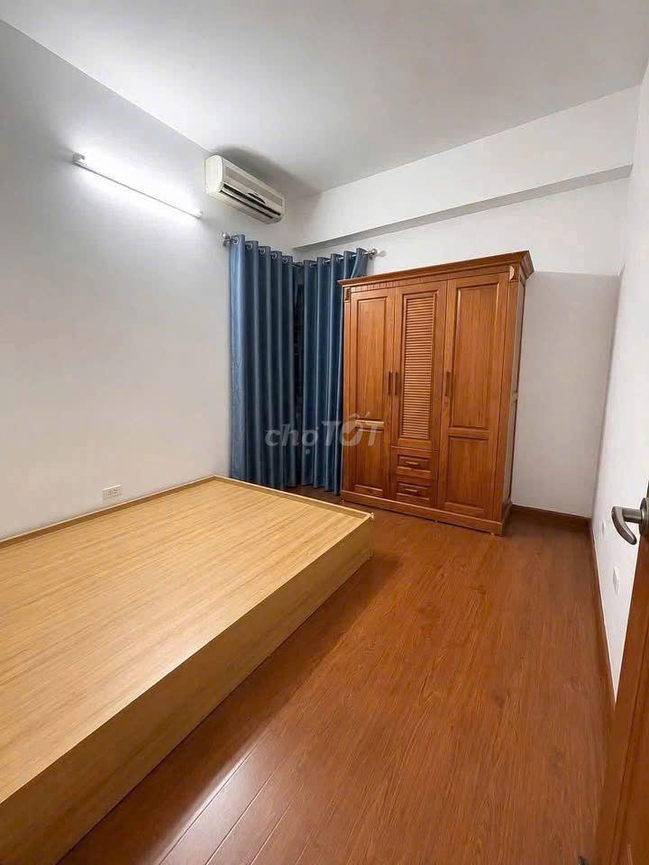 Cho thuê  Đặng Văn Ngữ -Căn 2PN, NTCB giá chỉ 12tr/th DT67m, 2PN, 2WC