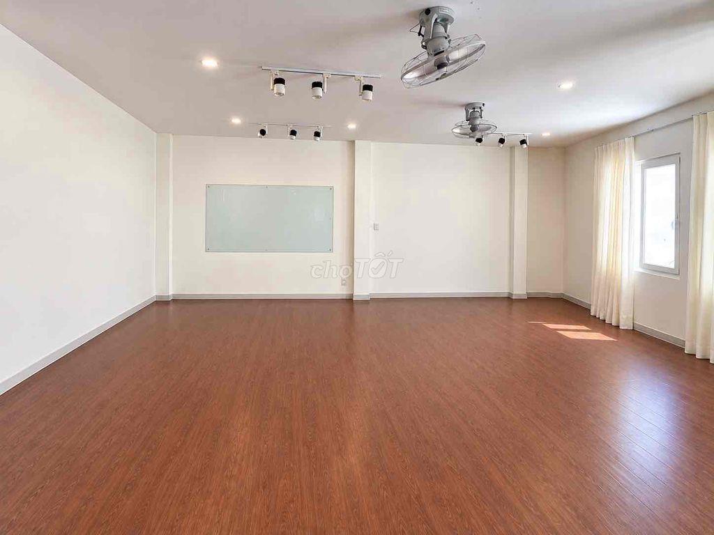 Cho thuê mặt bằng văn phòng/ studio thang bộ