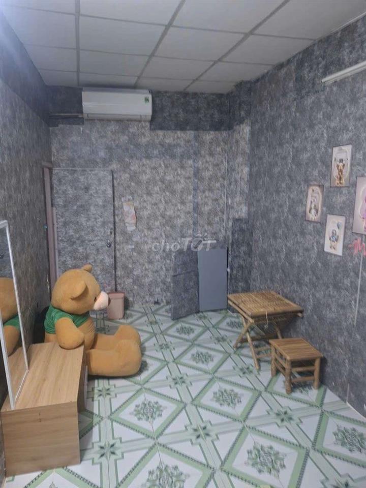 Cho Nữ thuê phòng ngay Bùi Viện