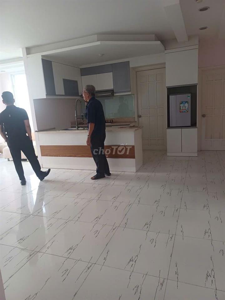 Cho thuê căn hộ 3PN, 2WC tại Lữ Gia Plaza