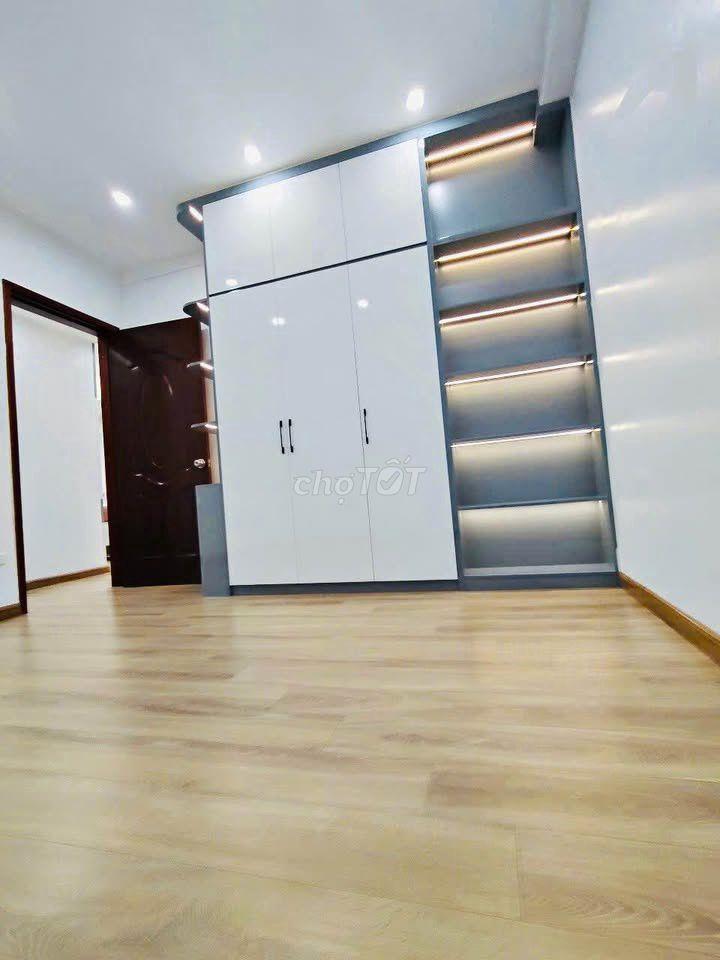 C/c cao cấp Nguyễn Kim, Nhật Tảo cho thuê căn 3PN, Full Nội thất 15tr