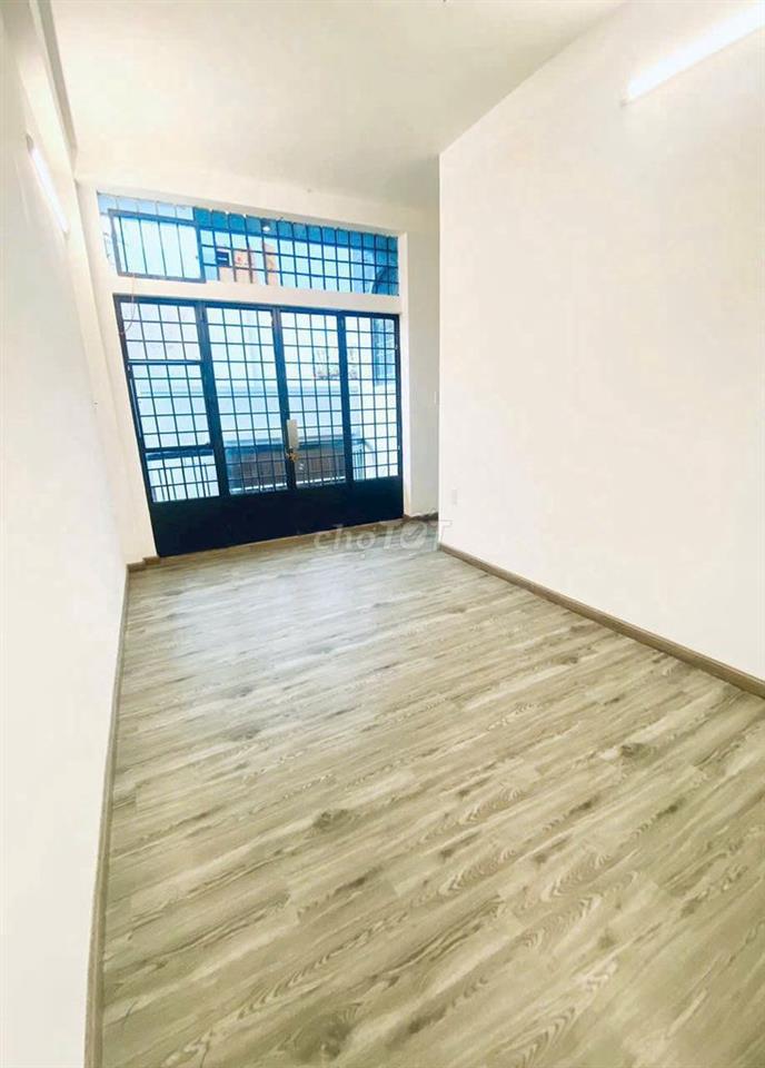 🔥 CMT8 Q10 - Ô TÔ VF3 TẬN CỬA - NGANG 4,6 - 6 TẦNG BTCT - 6.3 TỶ TL 🔥