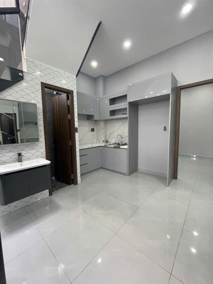 🔥 ÔNG ÍCH KHIÊM Q11 - KẾ BÊN HXH - 3.8M X 14M - CÓ PHÒNG NGỦ TRỆT 🔥