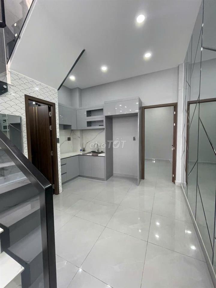 🔥 ÔNG ÍCH KHIÊM Q11 - KẾ BÊN HXH - 3.8M X 14M - CÓ PHÒNG NGỦ TRỆT 🔥