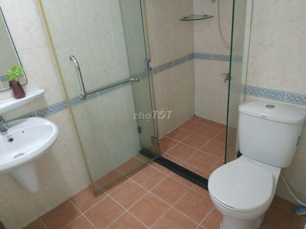 Cho Thuê Căn Hộ Chung Cư Screc (Quận 3) - 82m², 2PN,  Giá 16.5 Tr/Th