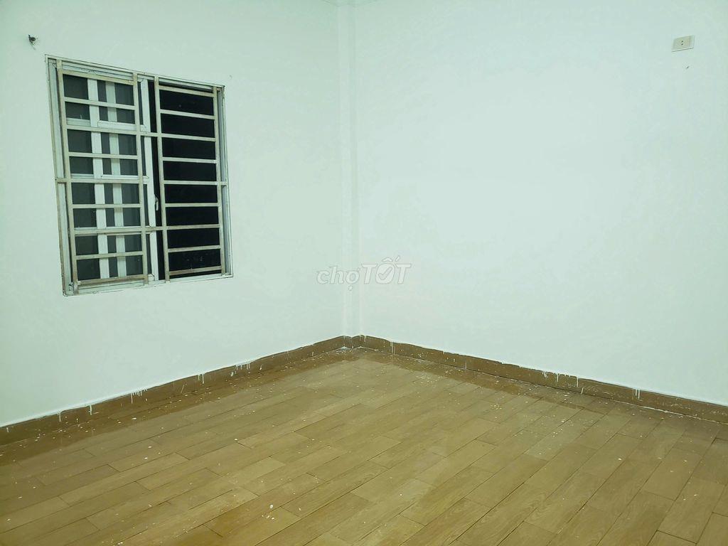 Cho thuê nhà địa chỉ 163/17/8 đông hưng thuận 06 ngay chợ cây sộp