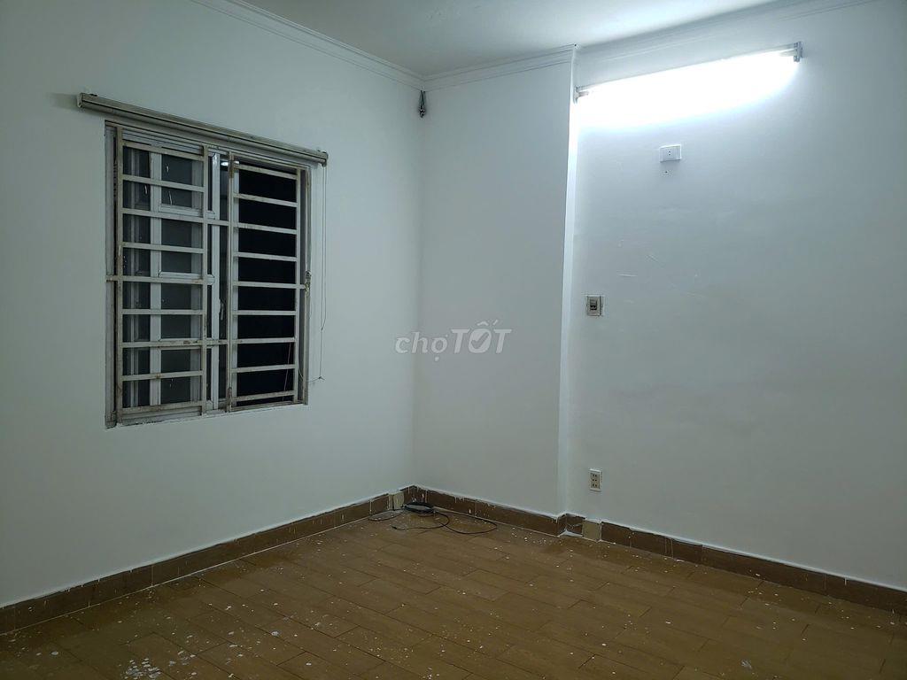 Cho thuê nhà địa chỉ 163/17/8 đông hưng thuận 06 ngay chợ cây sộp