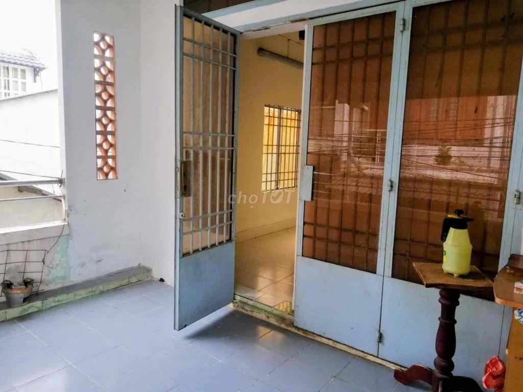 Phòng trọ, Quận 12, kế Gò vấp 16m²