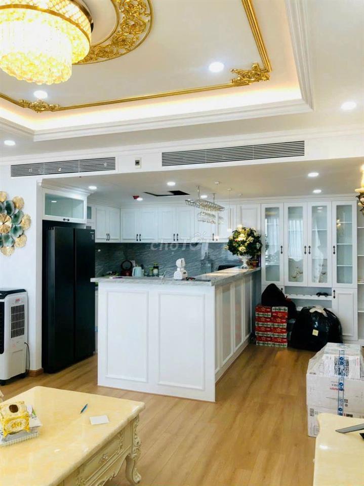 CHO THUÊ CĂN HỘ CỘNG HÒA PLAZA – TÂN BÌNH | 180M² - 4PN - 3WC - 18TR