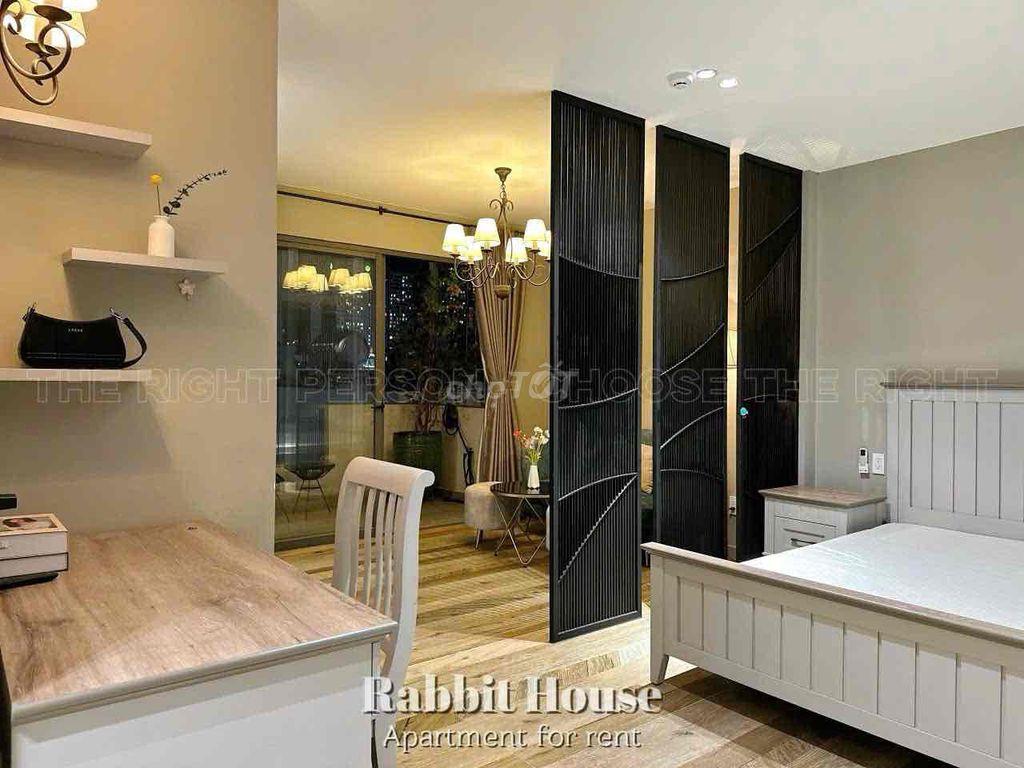PENTHOUSE TOẠ LẠC TẠI TRUNG TÂM QUẬN 1