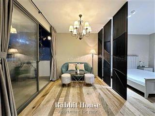PENTHOUSE TOẠ LẠC TẠI TRUNG TÂM QUẬN 1