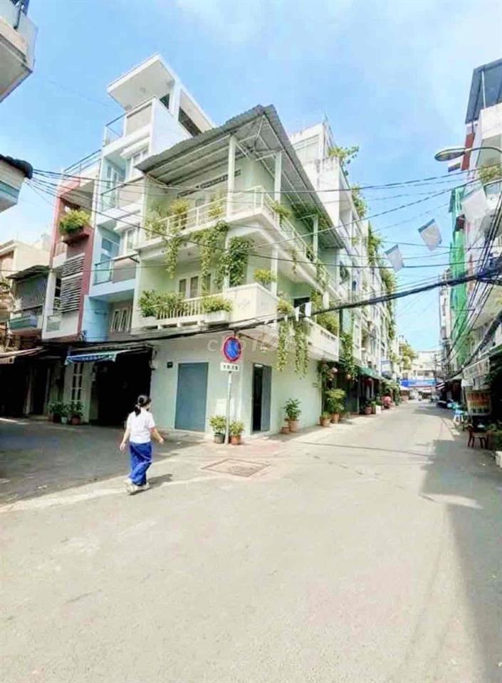 cho thuê nhà 2 lầu căn góc 2 mặt tiền đường số Quận 4