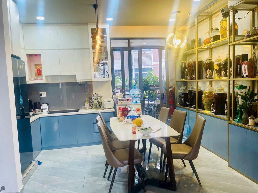 Chính chủ bán căn hộ Carillon 3 2pn 2wc giá 4,25 tỷ sổ hồng.