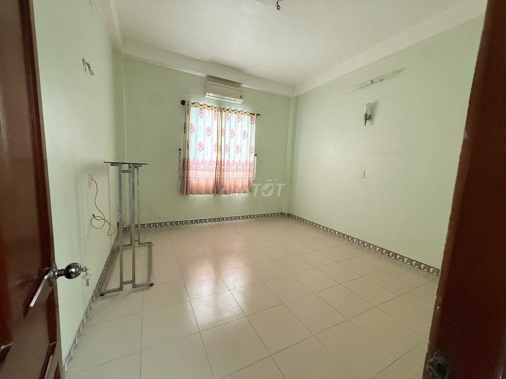 Cho thuê phòng trọ khu Bình Phú, Quận 6