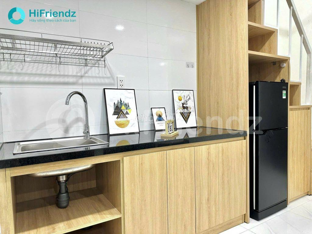 phòng gác full nội thất ở 3 người 3 xe tòa CHDV đầy đủ tiện nghi 