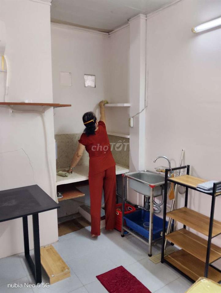 phòng trọ 12m vuônh quận 7