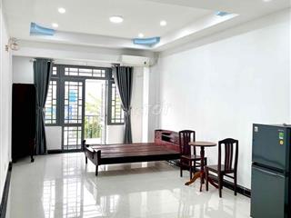 Phòng trọ ban công đường Tạ Quang Bửu, Quận 8