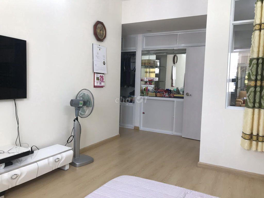 CHỦ NHÀ CHO THUÊ CĂN HỘ CARILLON (TÂN BÌNH) – 100M² 3PN/2WC- 15TR 