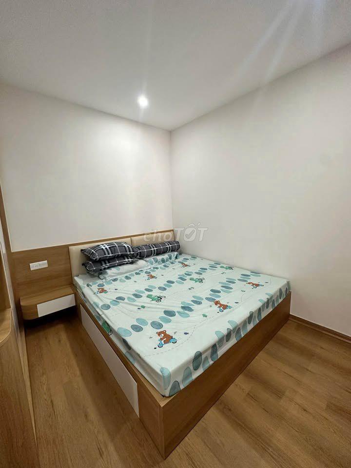 Cho thuê C/c cao cấp Sky Center, Phổ Quang - Căn 2PN, Full NT giá 14tr