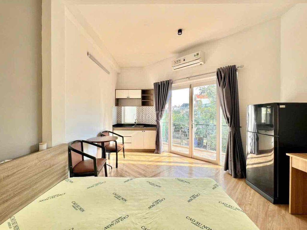 Căn Hộ Studio Ban Công - Ngay Etown Cộng Hoà - Hoàng Hoa Thám - K300