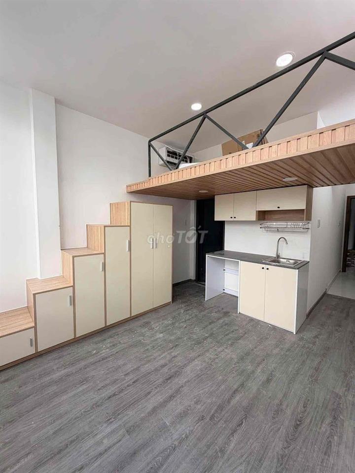 Duplex Cửa Sổ Trời 30m2 Ánh Sáng Tự Nhiên - Ngay Âu Cơ
