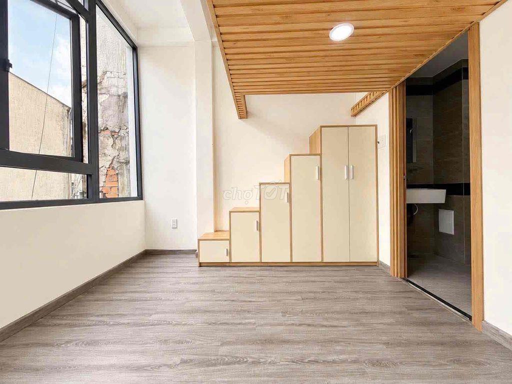 Duplex Cửa Sổ Trời 30m2 Ánh Sáng Tự Nhiên - Ngay Âu Cơ
