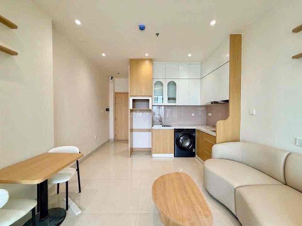 Căn Hộ 40m2 - Ngay Lý Thường Kiệt, Lạc Long Quân , Bảy Hiền