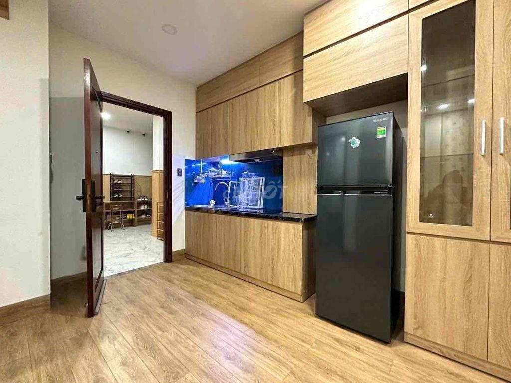 CĂN HỘ DỊCH VỤ CAO CẤP 50m2 TRÊN ĐƯỜNG CỘNG HOÀ TIỆN