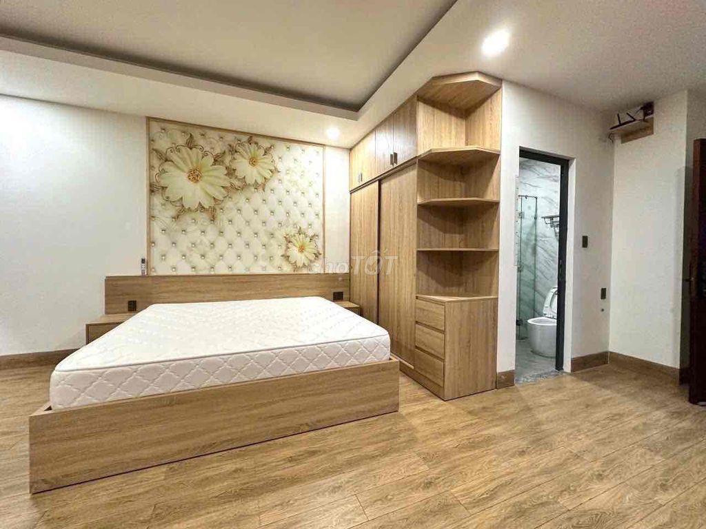 CĂN HỘ DỊCH VỤ CAO CẤP 50m2 TRÊN ĐƯỜNG CỘNG HOÀ TIỆN