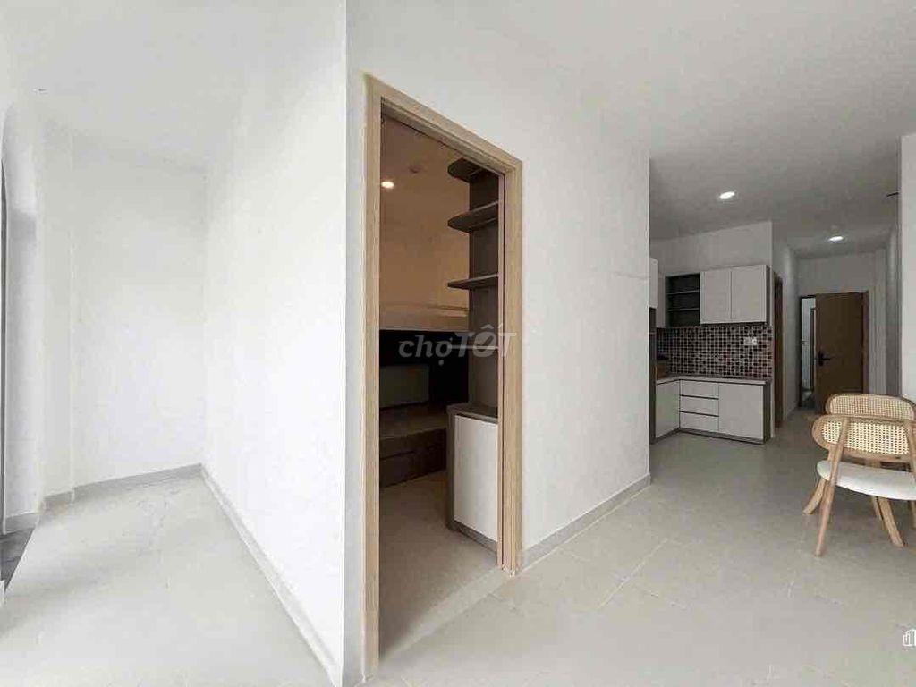 CĂN HỘ CAO CẤP 2 PHÒNG NGỦ NGAY LẠC LONG QUÂN - TIỆN DI CHUYỂN Q10, Q3