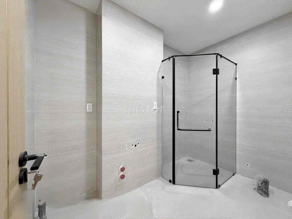 CĂN HỘ CAO CẤP 2 PHÒNG NGỦ NGAY LẠC LONG QUÂN - TIỆN DI CHUYỂN Q10, Q3