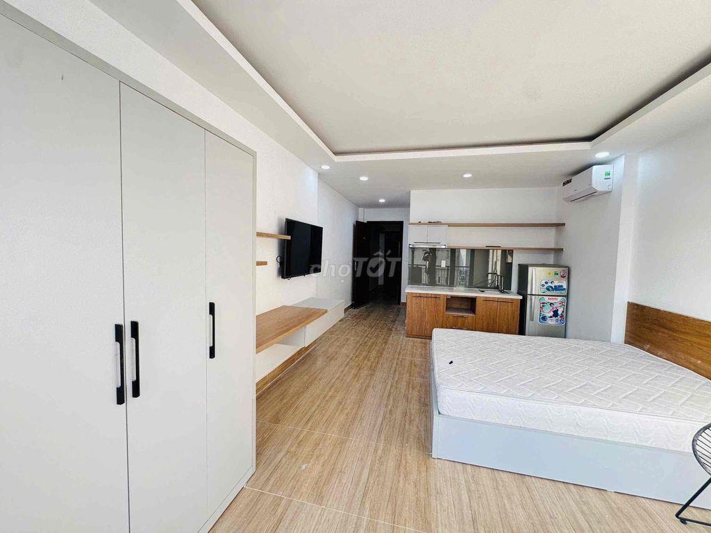 CĂN HỘ DỊCH VỤ CAO CẤP NGUYỄN THÁI BÌNH FULL NỘI THẤT BAN CÔNG SIU VIP