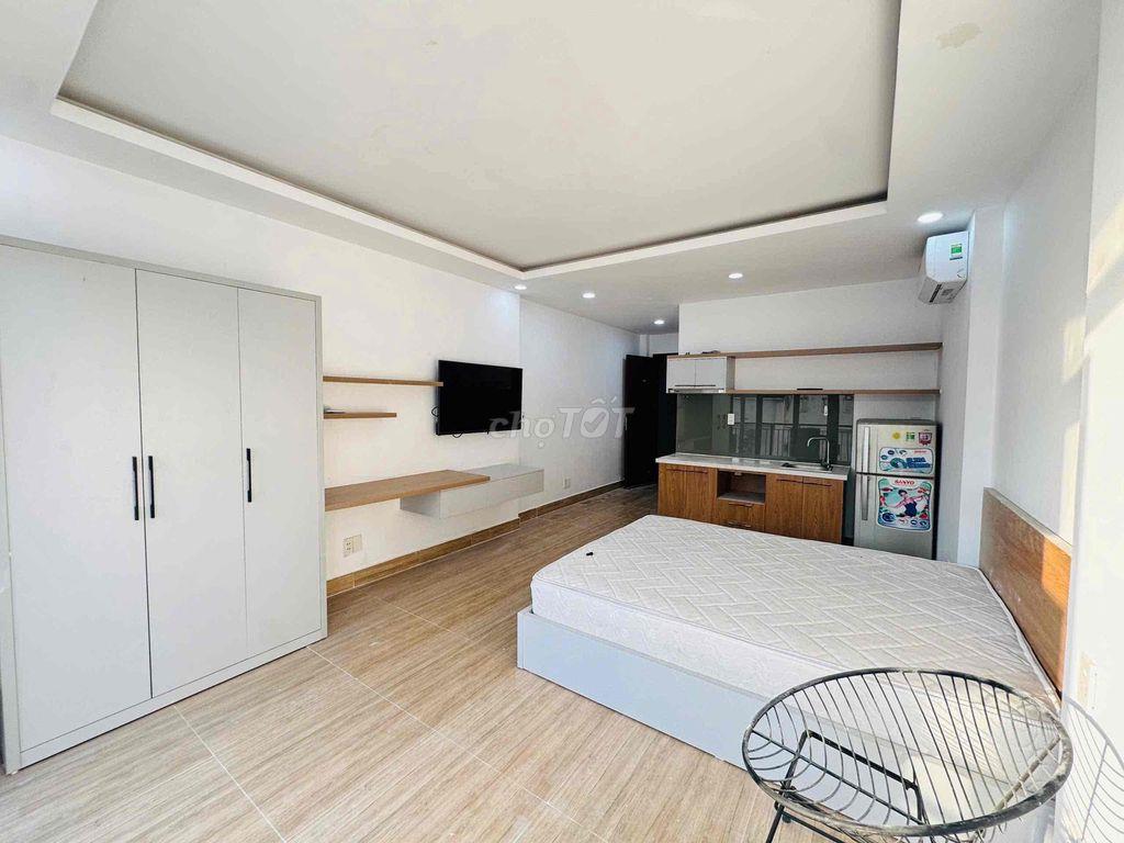 CĂN HỘ DỊCH VỤ CAO CẤP NGUYỄN THÁI BÌNH FULL NỘI THẤT BAN CÔNG SIU VIP