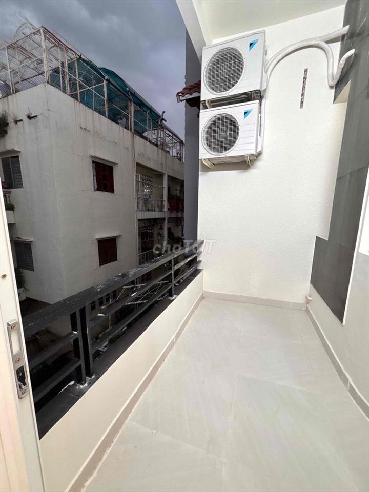Căn hộ 2PN nội thất mới 100% – Ban công – Phạm Văn Hai, Tân Bình