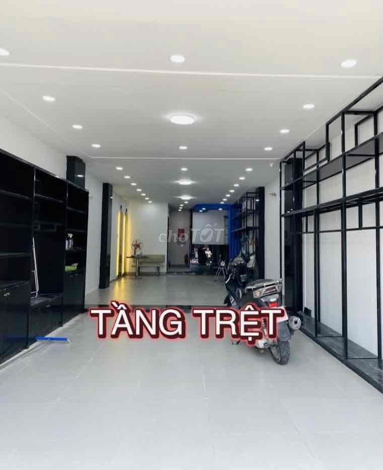BÁN TOÀ NHÀ MẶT TIỀN ĐƯỜNG TRƯỜNG CHINH