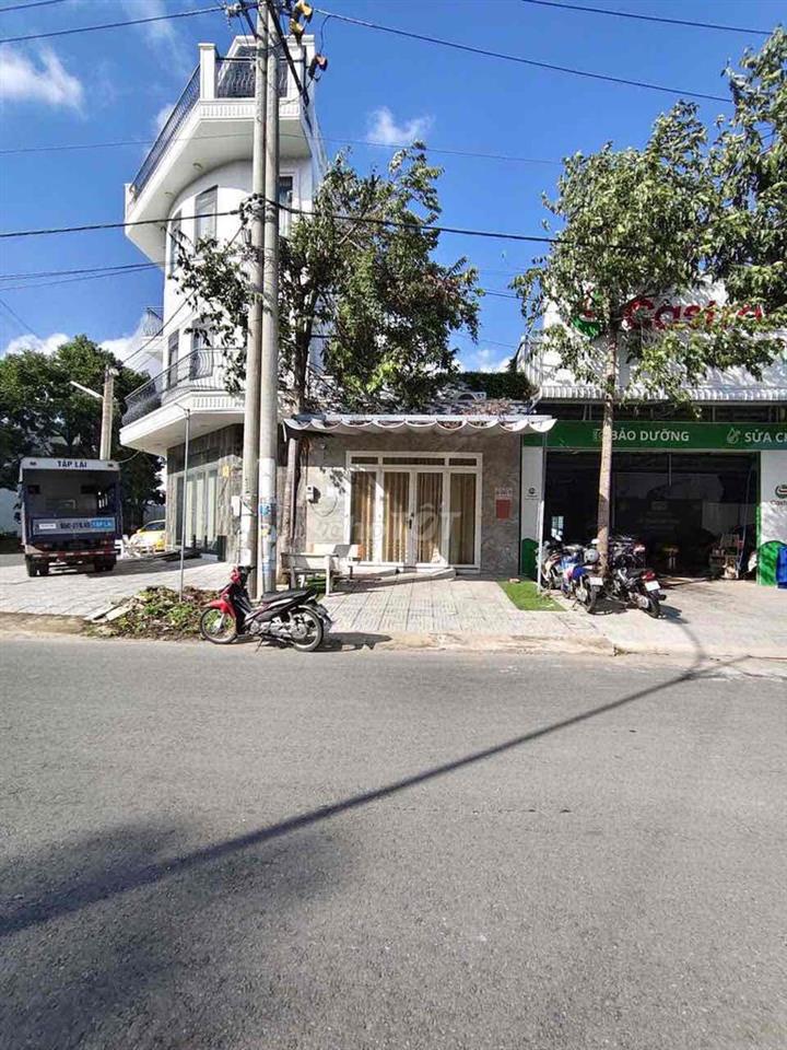 BÁN GẤP NHÀ MẶT TIỀN D1 KHU HỒNG LOAN