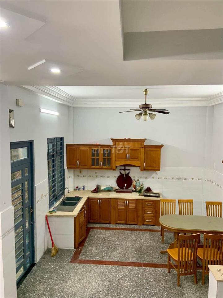 Nhà gần khu Bàu Cát, kết nối Lạc Long Quân, Lý Thường Kiệt, Hồng Lạc