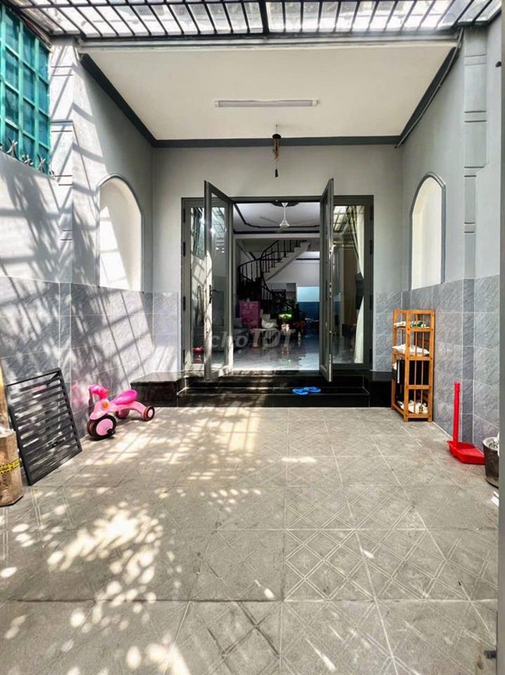 Nhà chính chủ 63,5m2 quận Tân Bình
