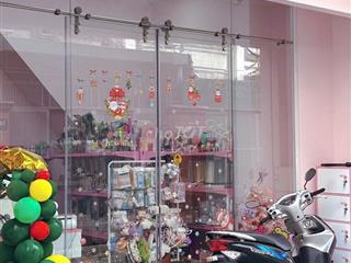 BÁN NHÀ CHÍNH CHỦ MẶT TIỀN HẺM VÀNG - 947 CMT8, P.7, TÂN BÌNH